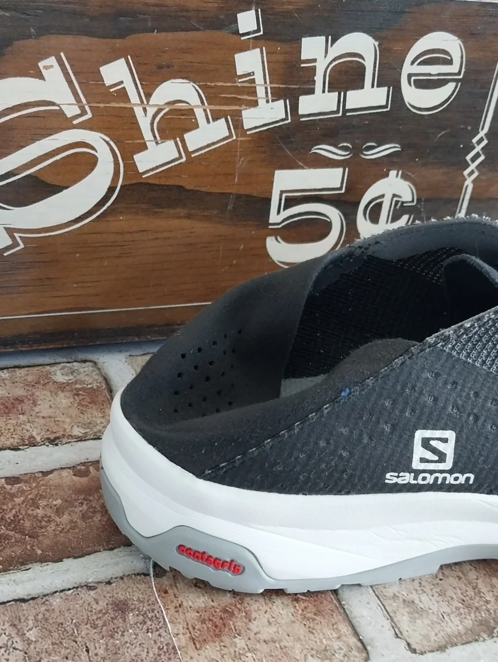 Pre-owned 2021 Salomon Quiet Shade Trail